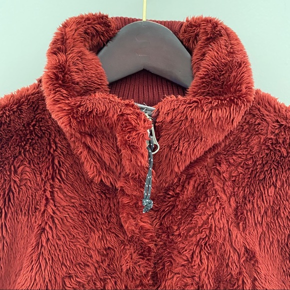 MOUNTAIN HARDWARE Fleece Wind stopper Jacket - Picture 2 of 8